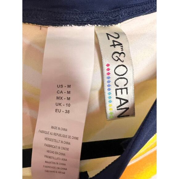 NWT 24th & Ocean Long Sleeve Zip Up Rash Guard With Zipper Blue Women's Size M - Picture 4 of 5